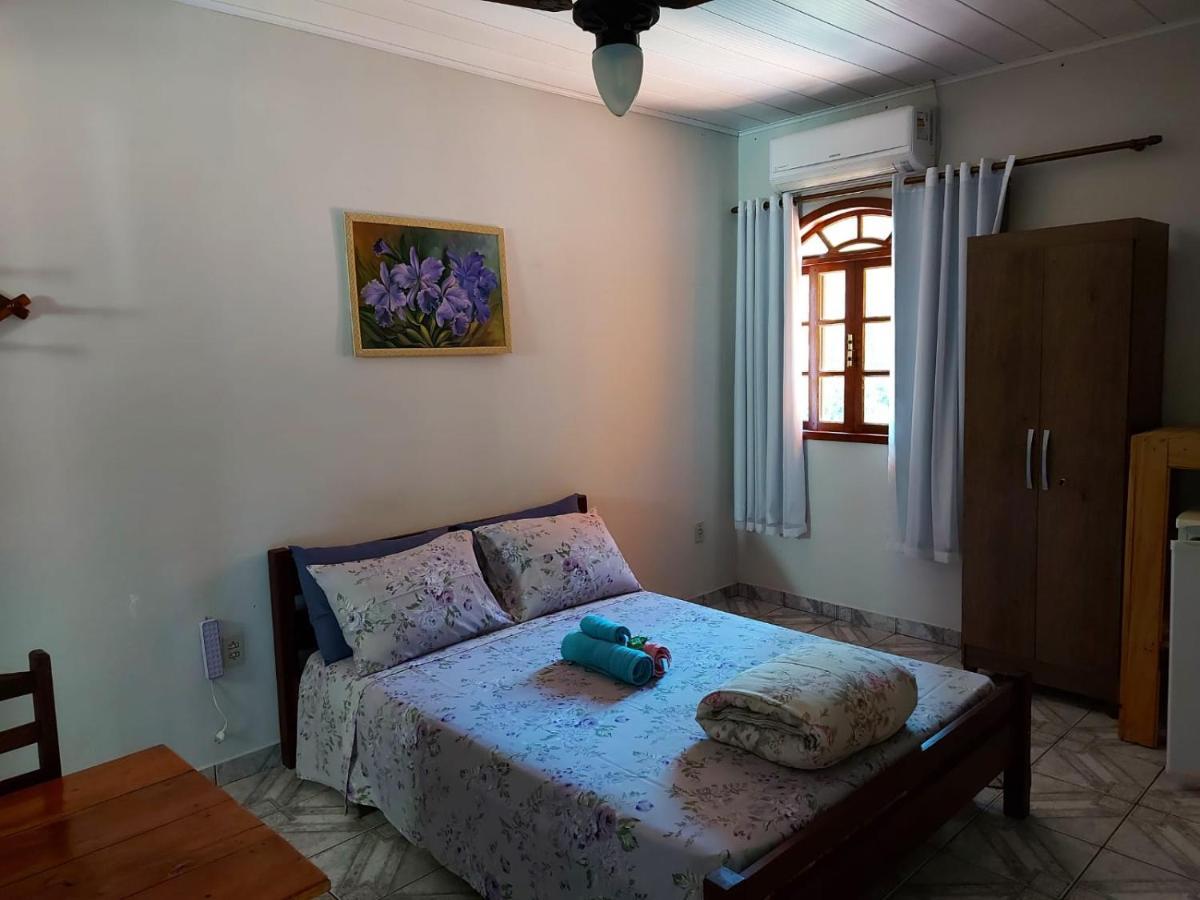 Pousada Flor da Manhã Sana Quarto foto